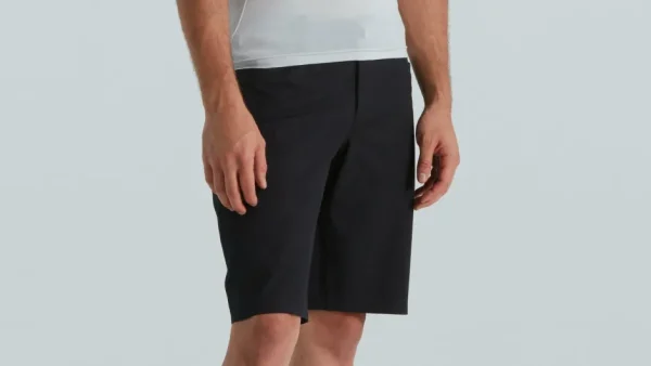 Specialized Men's Bottoms·Bibs & Shorts>Men's RBX Adventure Over-Shorts