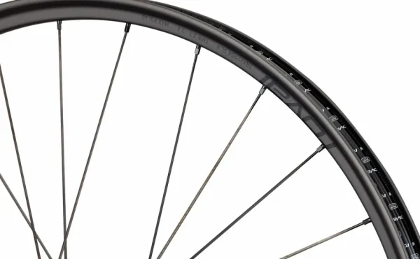 Specialized Wheels>Roval Traverse SL II 240 6B